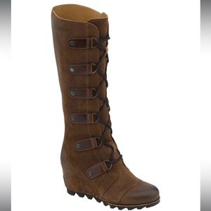 New in box, Sorel Joan of Arctic Wedge tall boots, size 11.